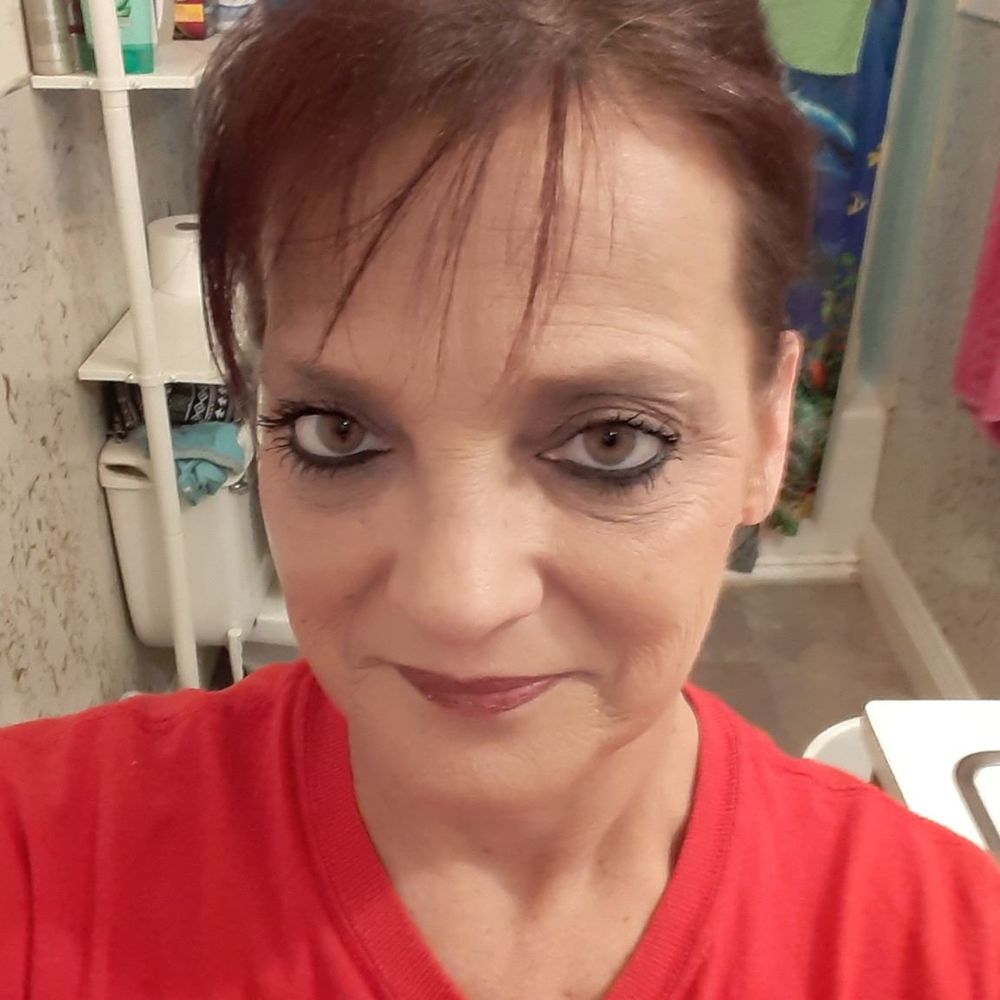 Meet your Posher, Tina